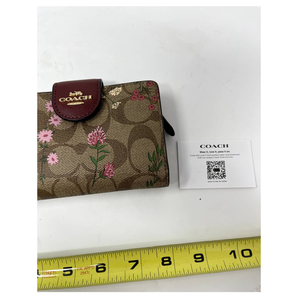 New Coach Medium Corner Zip Snap Wallet In Signature Canvas & Wildflower Print - Picture 5 of 9